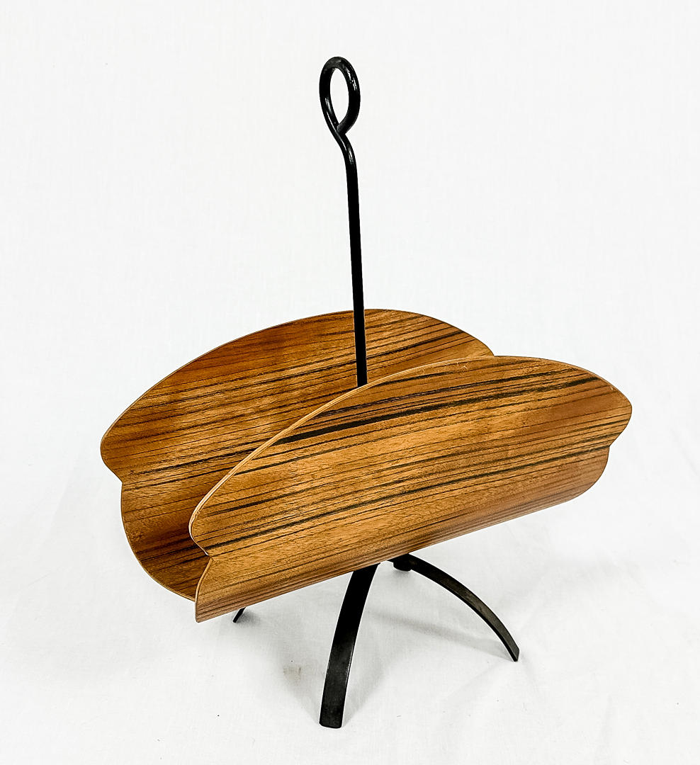 TIDNINGSSTÄLL, metall, teak, böjträ.