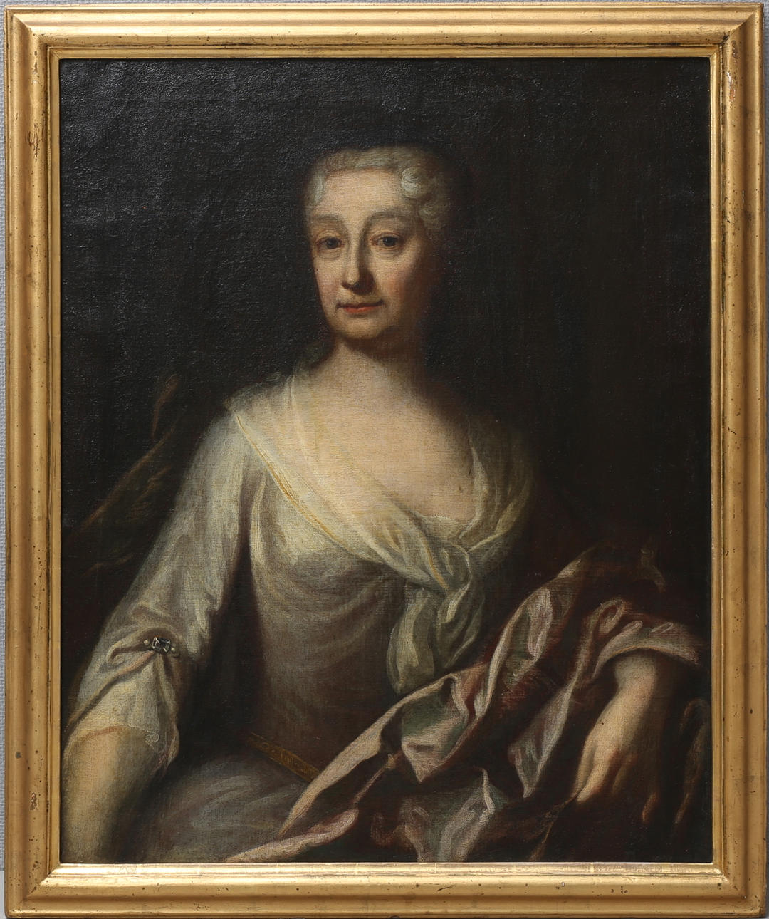 OIDENTIFIERAD KONSTNÄR. Damporträtt. Olja på duk, 1700-tal, osignerad.