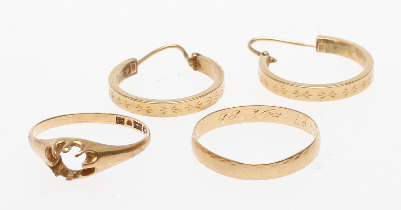 PARTI GULDSKROT, 18k guld, vikt ca 5 gram.