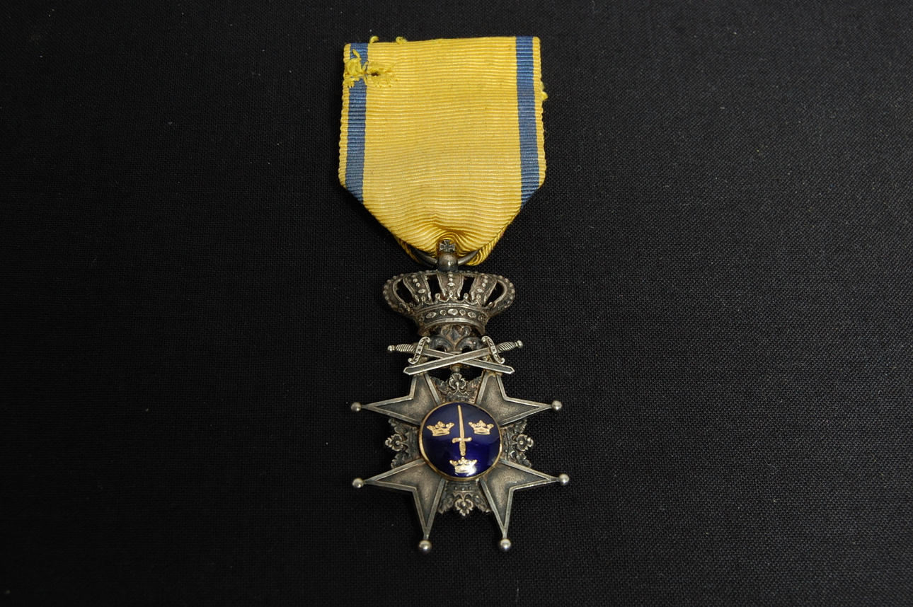 KUNGLIGA SVÄRDSORDEN, " Svärdstecken ", silver och emalj Sverige, 1900-tal.