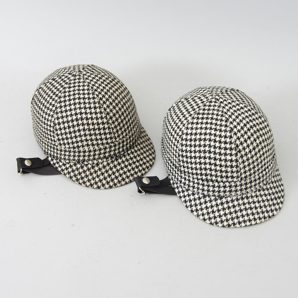 BILHJÄLMAR, 2 stycken, 1960-tal.