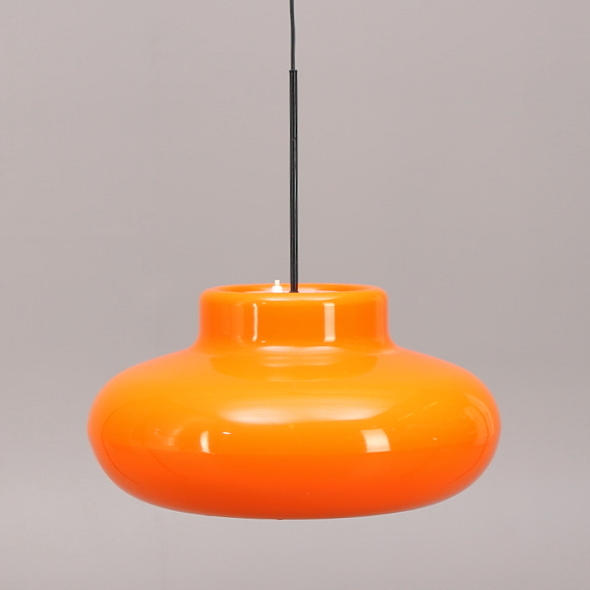 TAKARMATUR, plast/metall Fagerlunds belysning, höjd ca 80 cm.