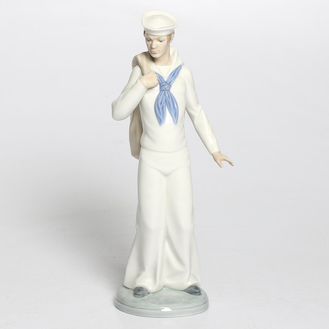 FIGURIN, porslin, sjöman, Lladro, Spanien, 1900-tal.