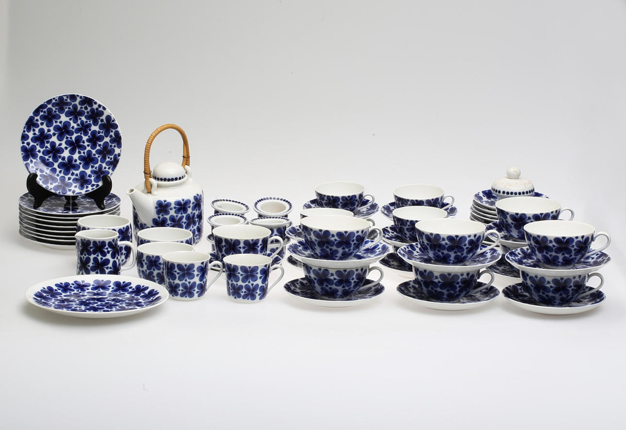 KAFFE- och TESERVIS, 71 delar, "Mon Amie" Marianne Westman, Rörstrand.