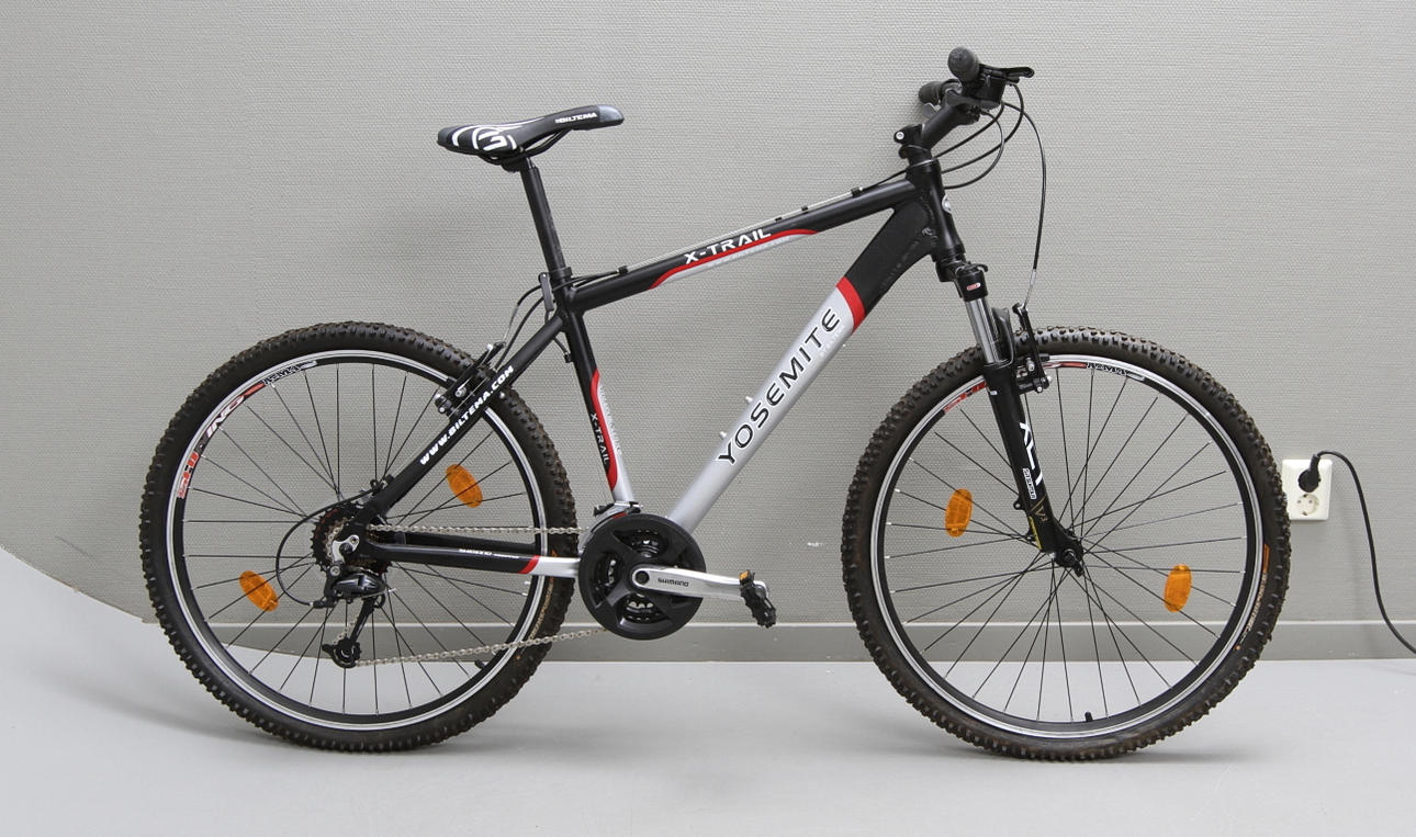 HERRCYKEL, X-trail, Yosemite.