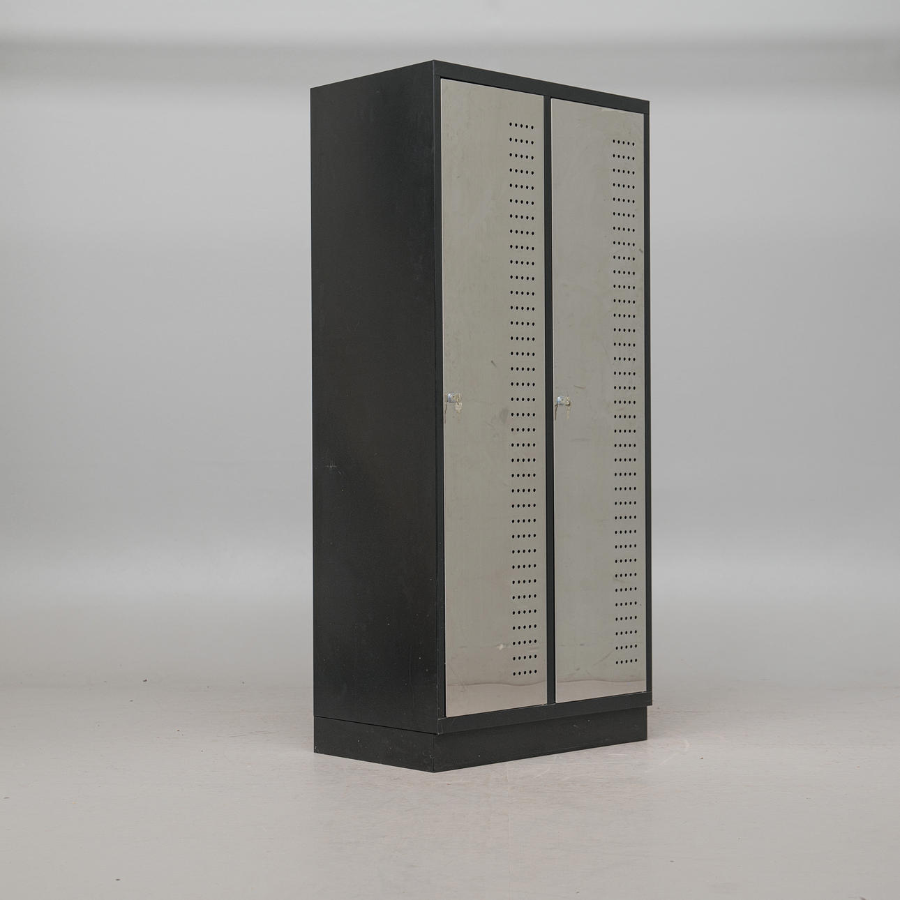 Skab/skab, metal, 1980'erne.