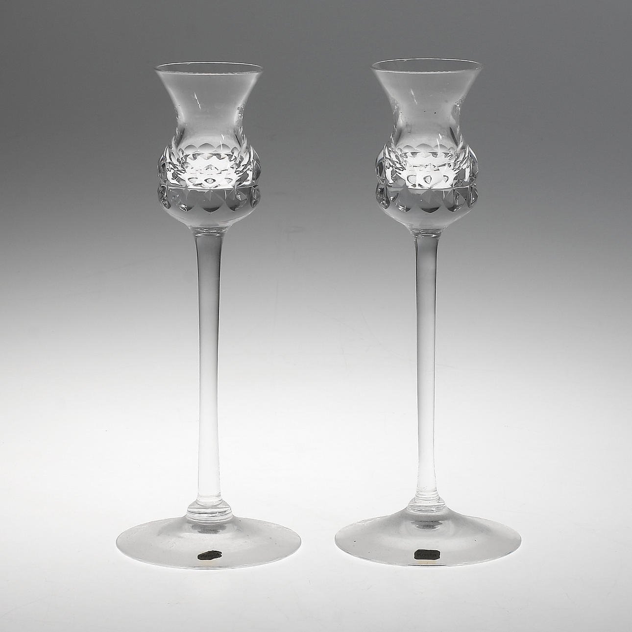 LJUSSTAKAR, ett par, kristall, "Prince", Göran Wärff, Kosta. 1900-tal. Signerade.