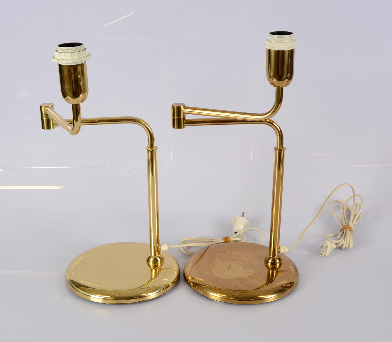 BORDSLAMPOR MÄSSING, 1 par. 1900-talets andra hälft.