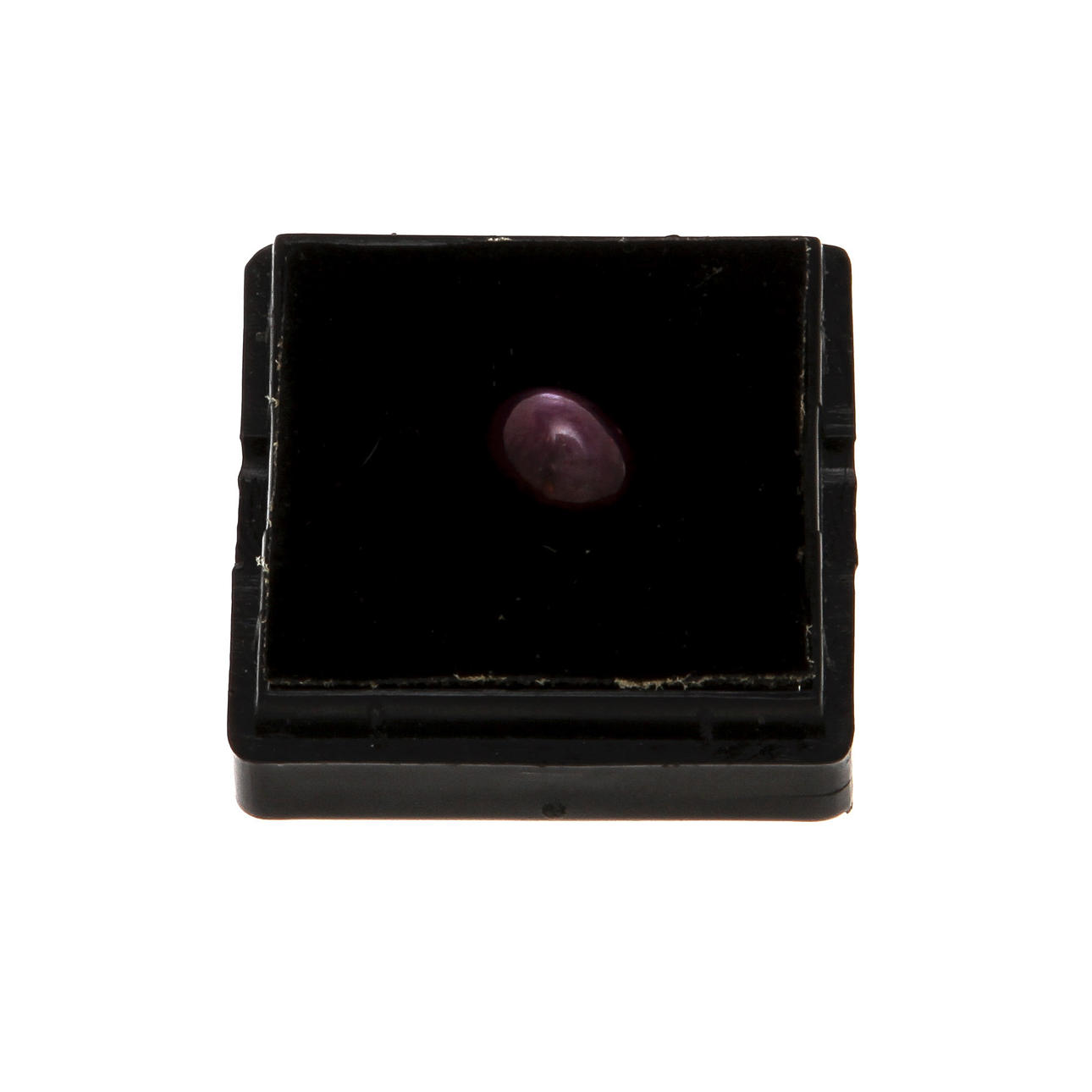 ÄDELSTEN, stjärnrubin. Vikt ca 2,0 ct.