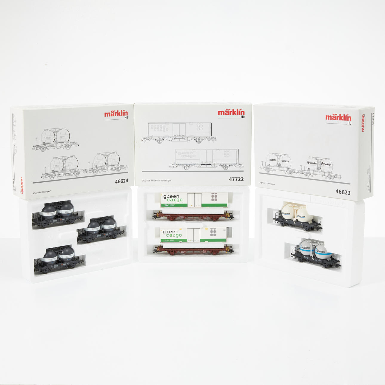MÄRKLIN 47722, 46624, 46622, trolleys, original packaging.