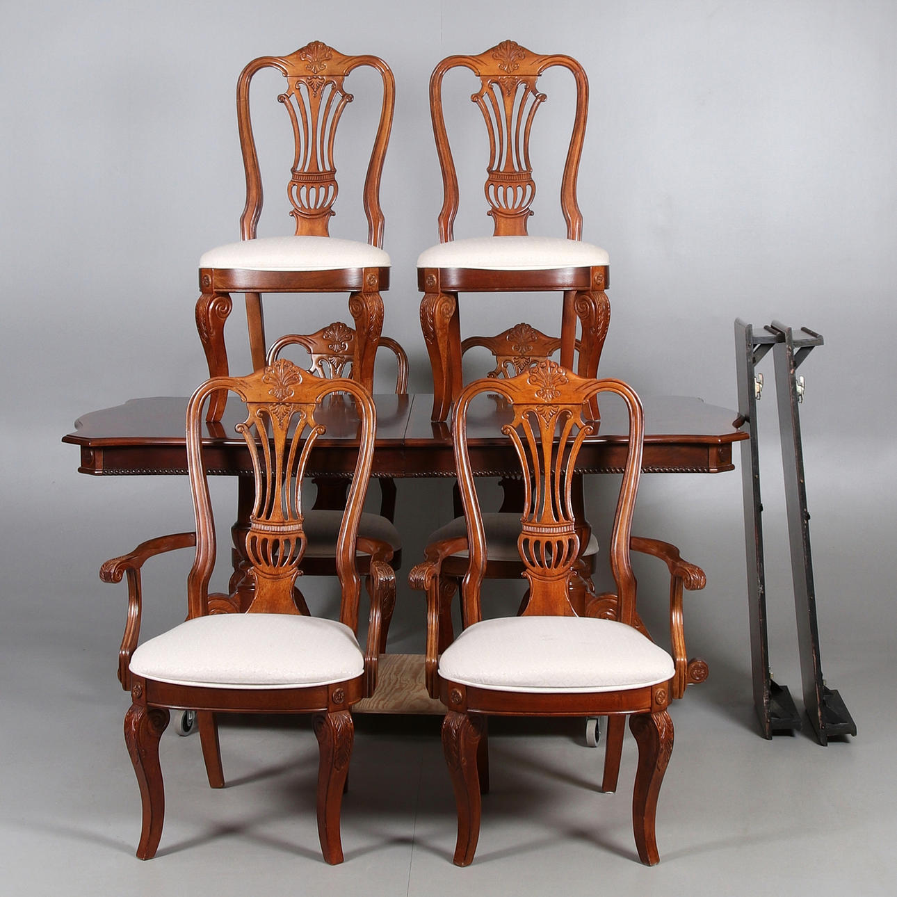 TABLE WITH CHAIRS, 9 pieces, Rococo style. 20th century.
