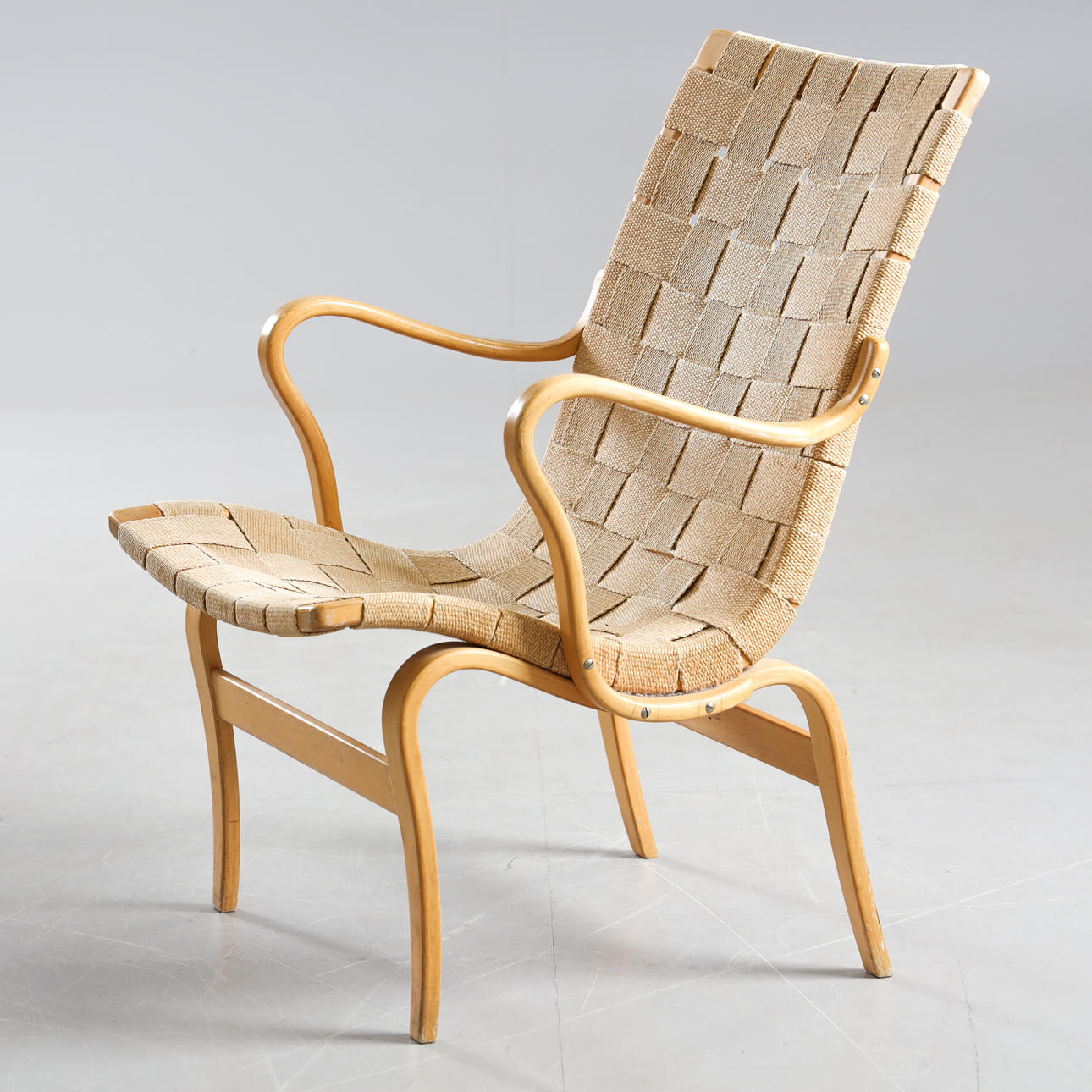 BRUNO MATHSSON. „Eva“, ein Sessel von Karl Mathsson, Värnamo, 1968.