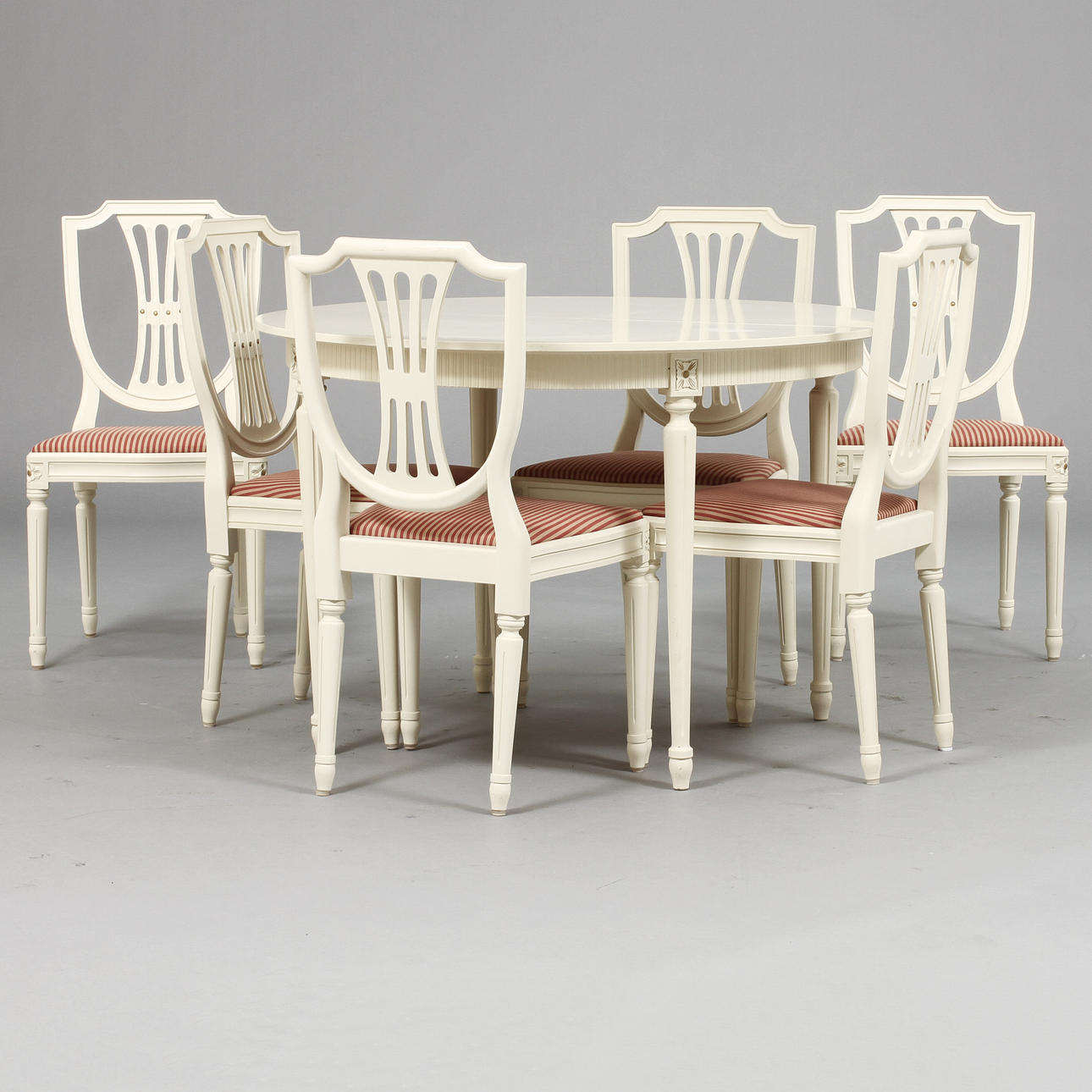 MATSALSGRUPP, 7 delar, gustaviansk stil, 1900-tal.