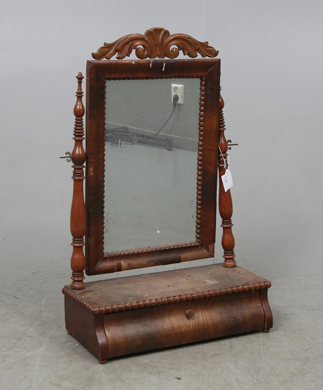 PIGTITTARE, 1800-tal.