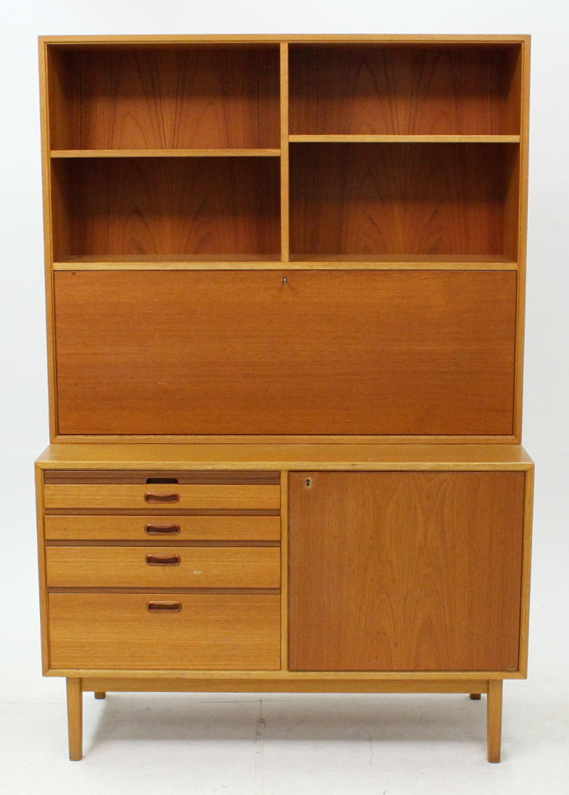 SKRIVBYRÅ, ek och teak.