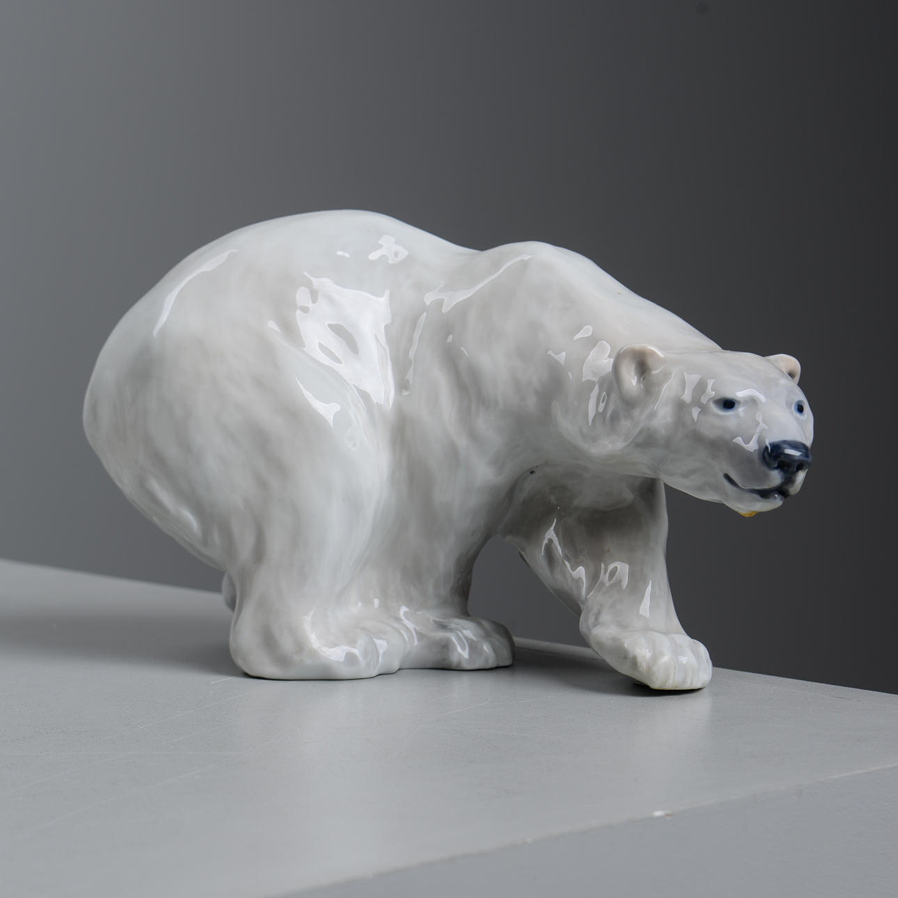 KNUD KYHN. A polar bear figurine, model 1137, Royal Copenhagen