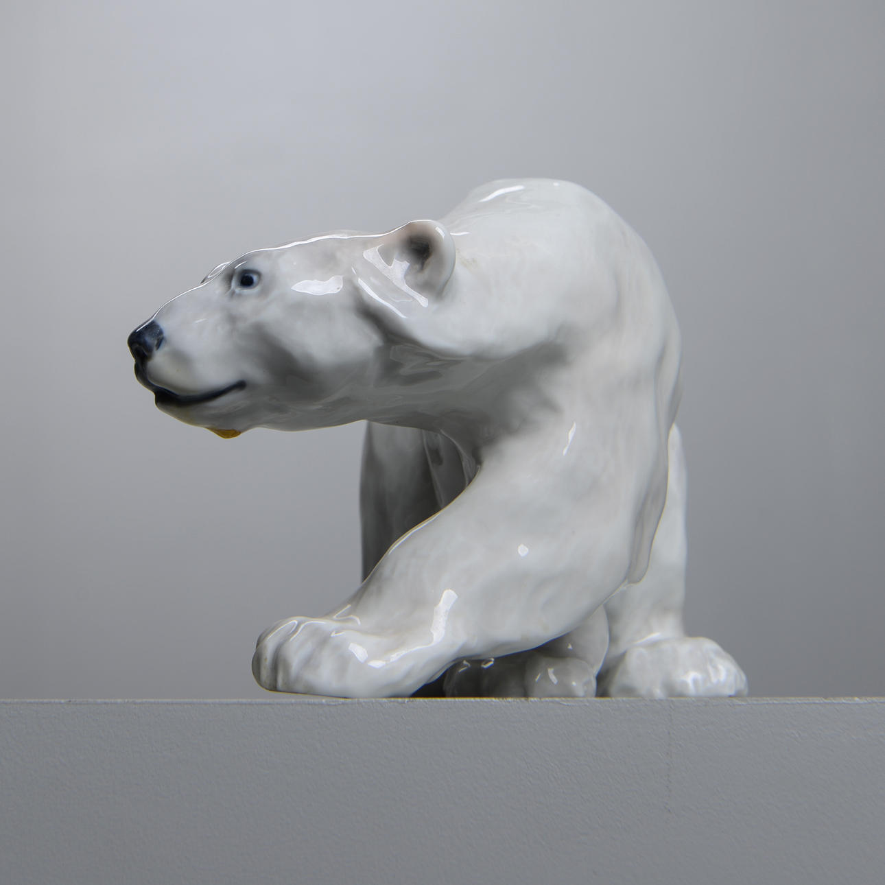 KNUD KYHN. A polar bear figurine, model 1137, Royal Copenhagen