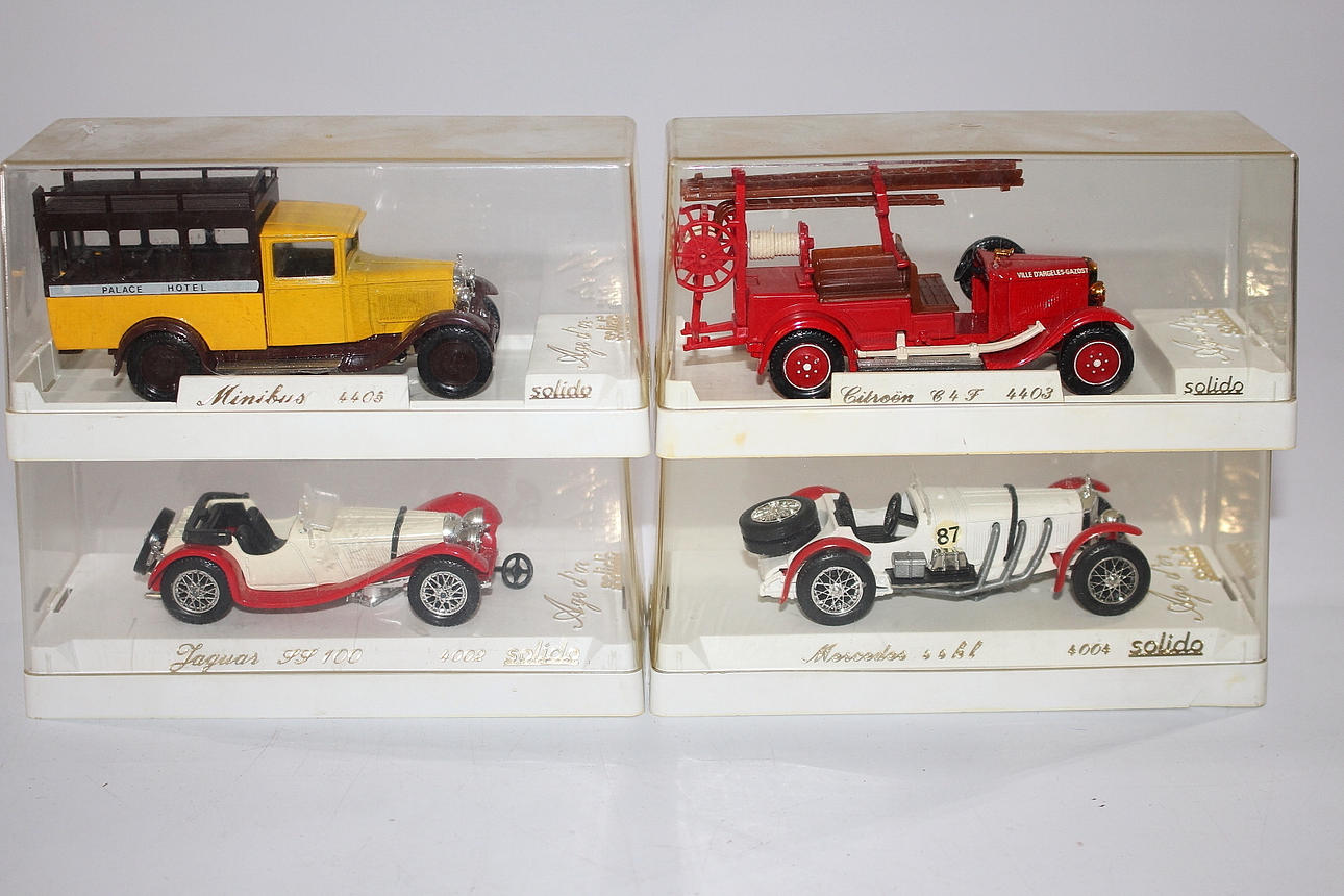 SAMLARLEKSAK, Solido, bilar, 4 stycken, Frankrike.