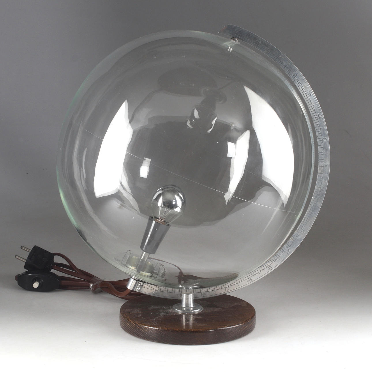 GLOBALE LAMPE, Glas, 20. Jahrhundert.