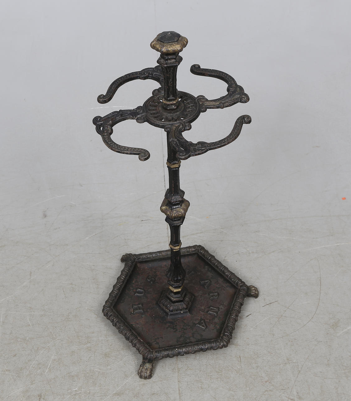 PARAPLYSTÄLL Gjutjärn, Husqvarna, 1900-talets början.