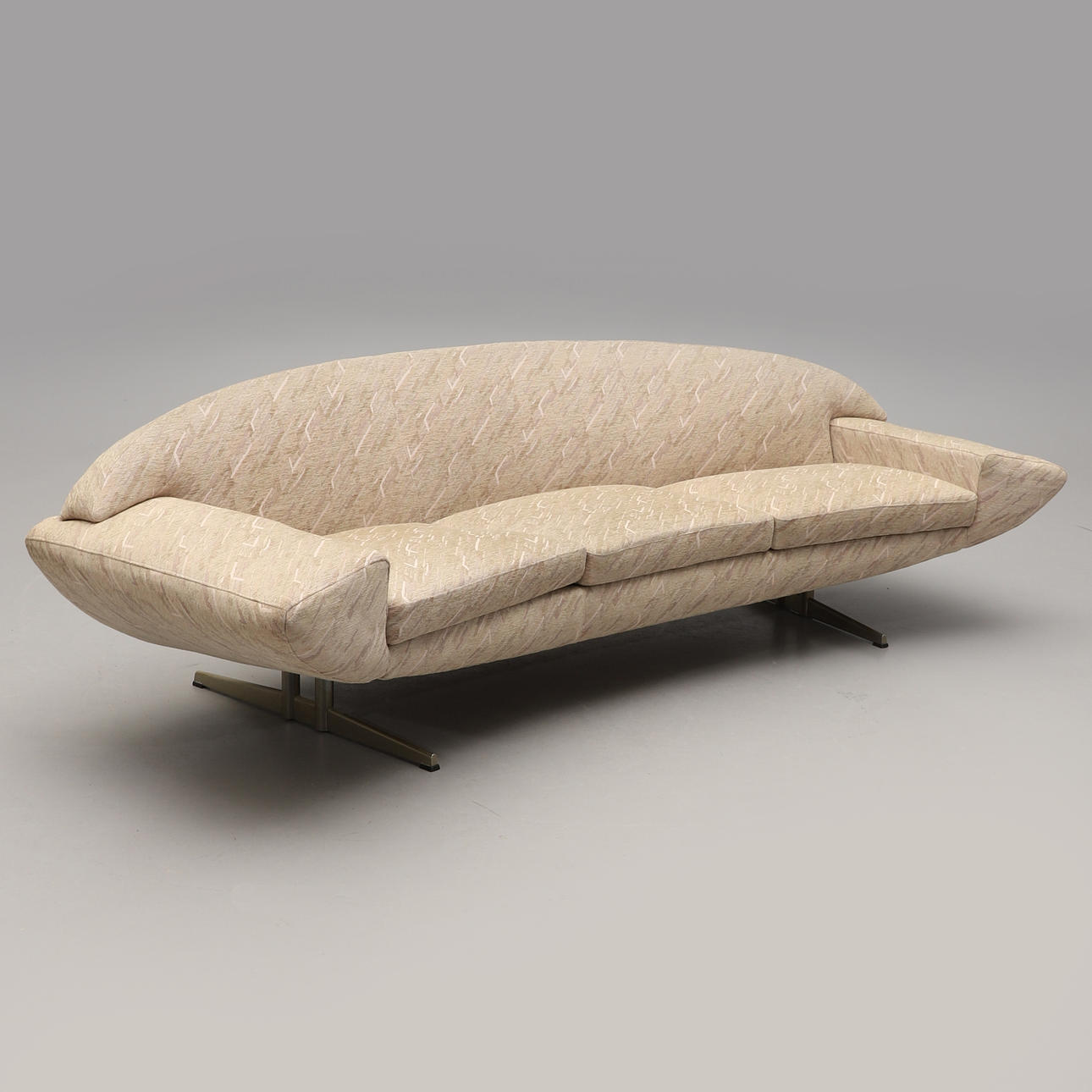 JOHANNES ANDERSEN. SOFFA, Capri, Trensum, 1900-tal.