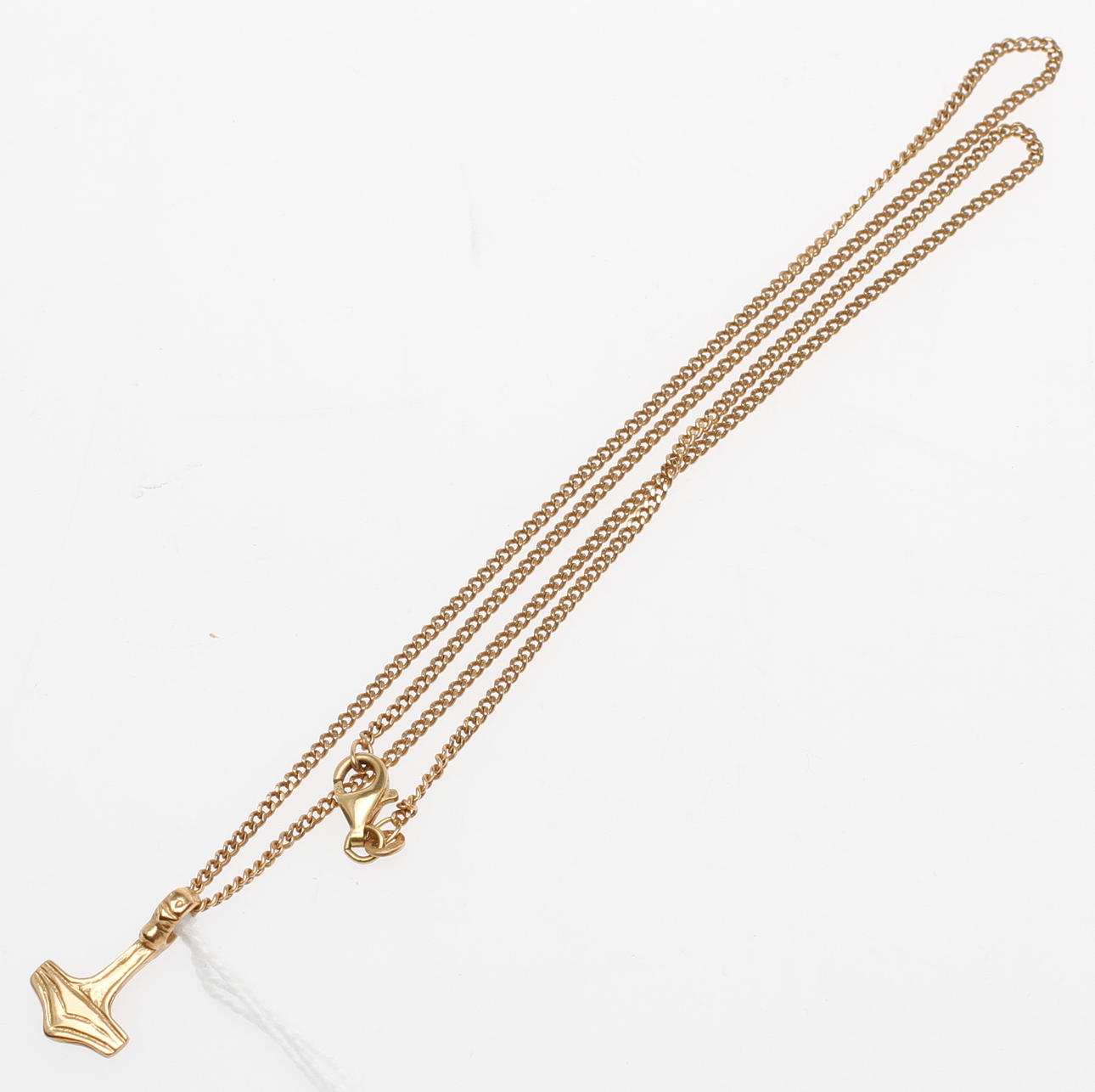 KEDJA samt HÄNGE, 18k guld, vikt ca 10,4 gram.