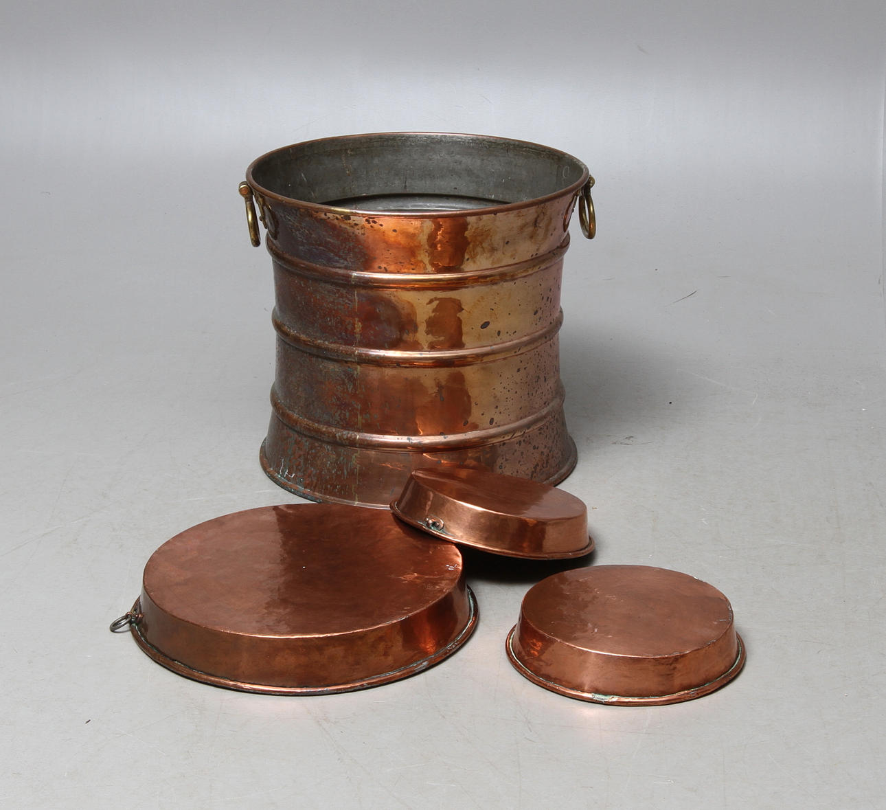 VATTENTUNNA, FORMAR, 3 st, koppar, 1800-tal.