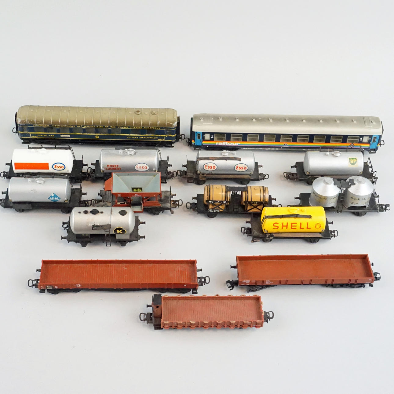 TOGVOGNE, 15 stk., overvejende Märklin.