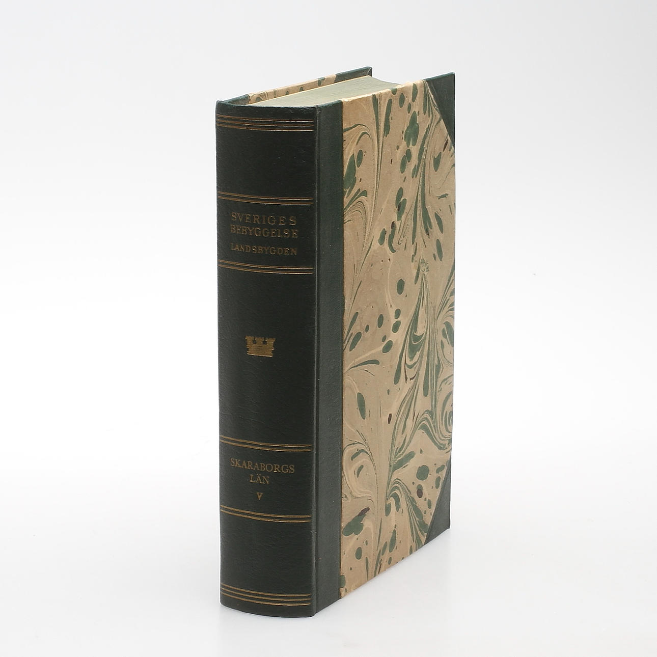 BOK, "Sveriges bebyggelse, Skaraborgs Län V", Hermes AB.