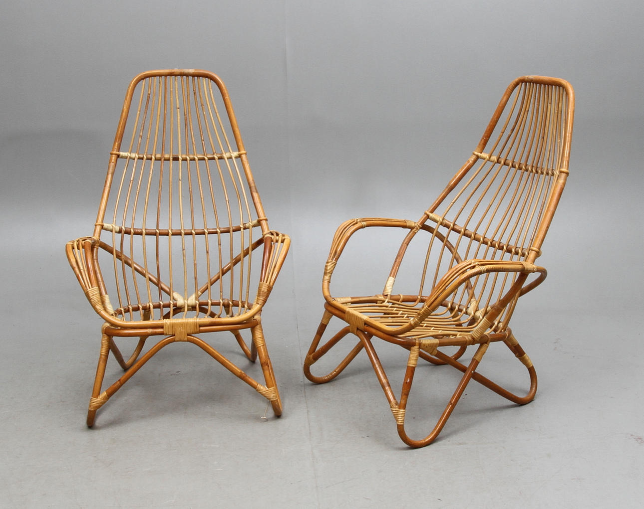 FÅTÖLJER, ett par, 1900-talets andra hälft.