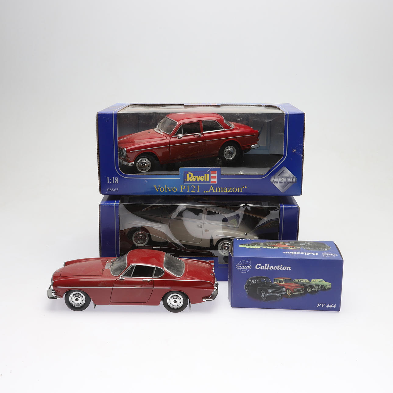 MODEL VEHICLES, 4 pcs, b.la. Revell.