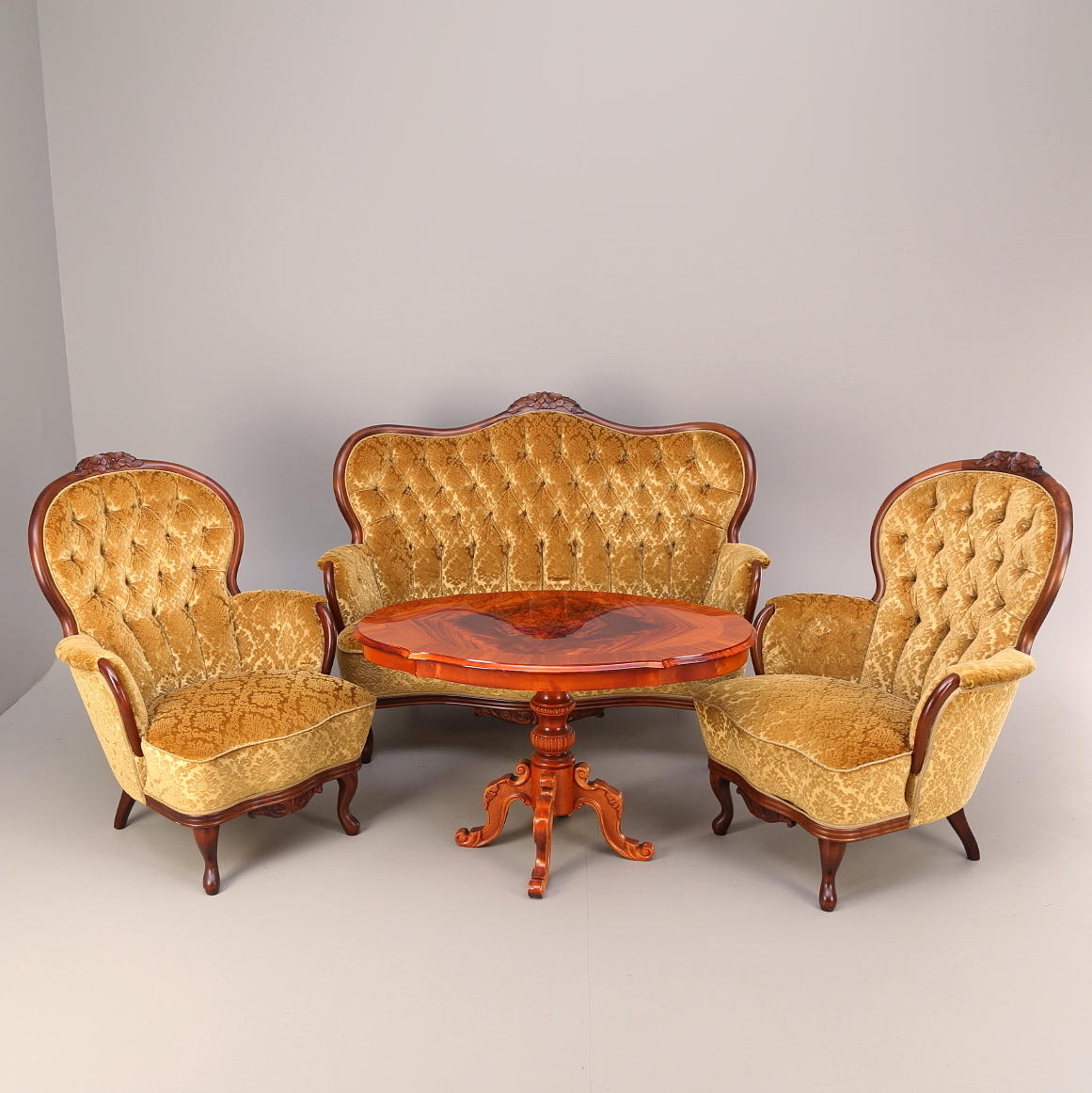 SITTGRUPP 4 delar, nyrokokostil, 1900-tal.