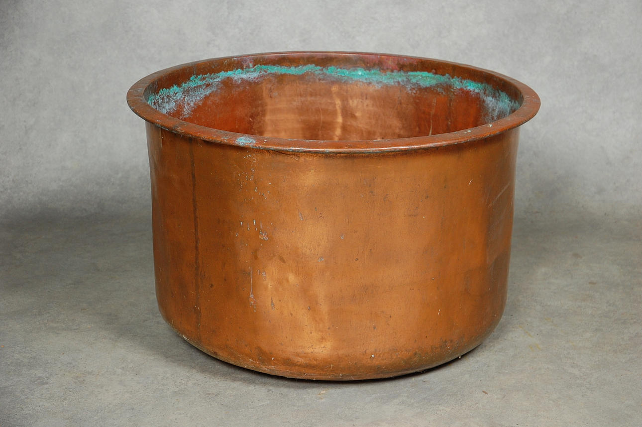 KOPPARBUNKE för ved.