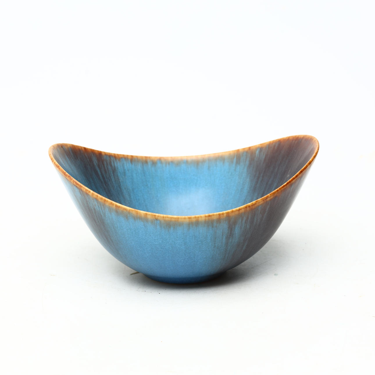 GUNNAR NYLUND. Kulho, kivitavara, Rörstrand.