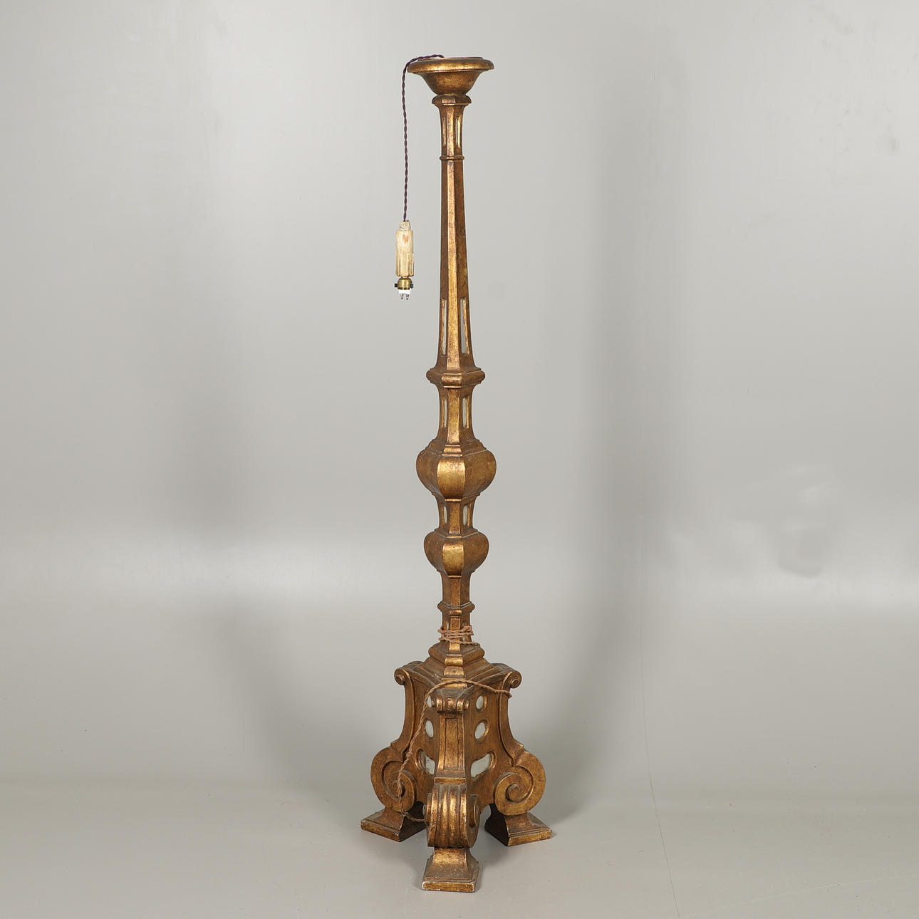 LARGE GILDED WOODEN STANDARD LAMP.