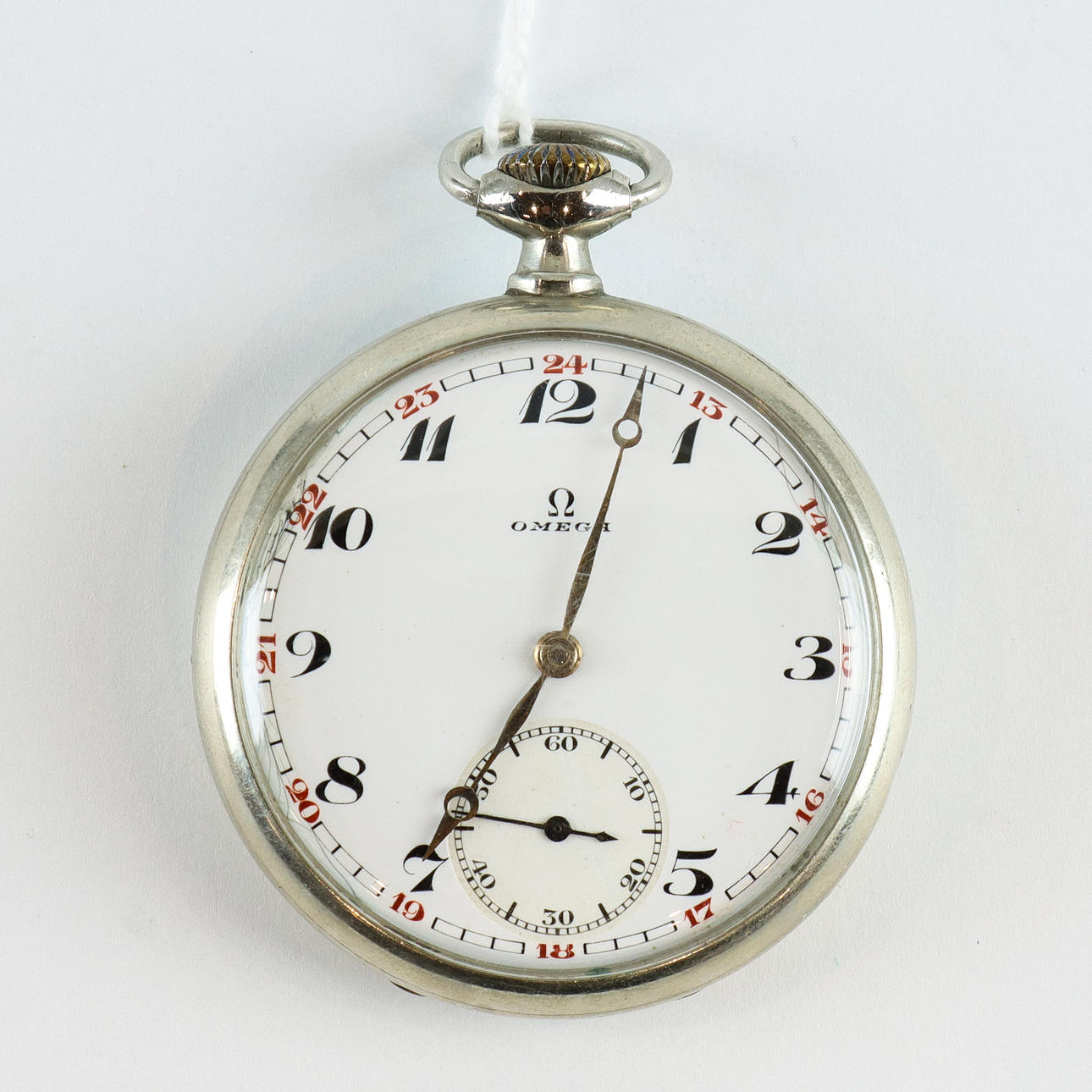 FICKUR Omega. Vitmetall.