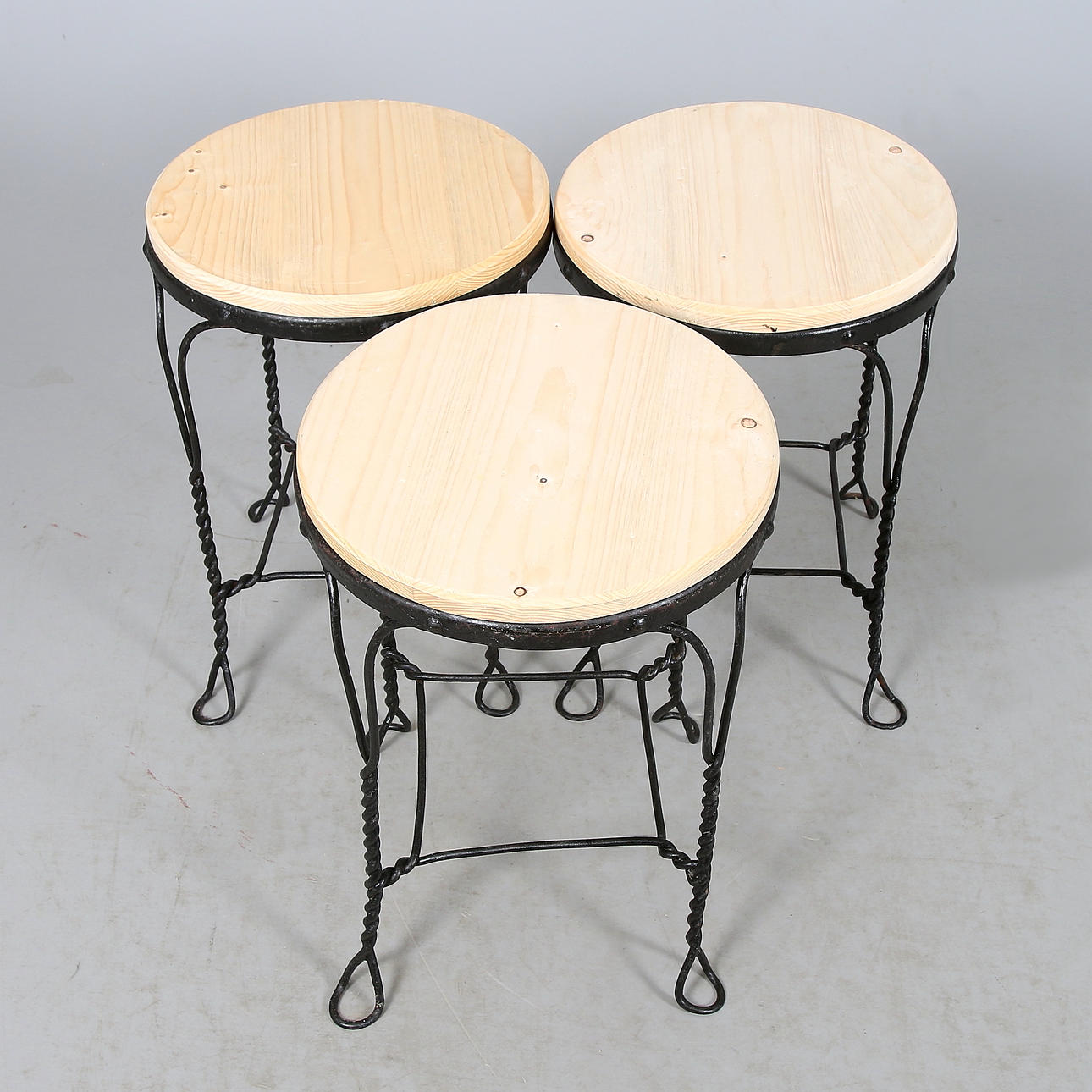 BRYGGERIPALLAR, 3 st, 1900-talets första hälft.