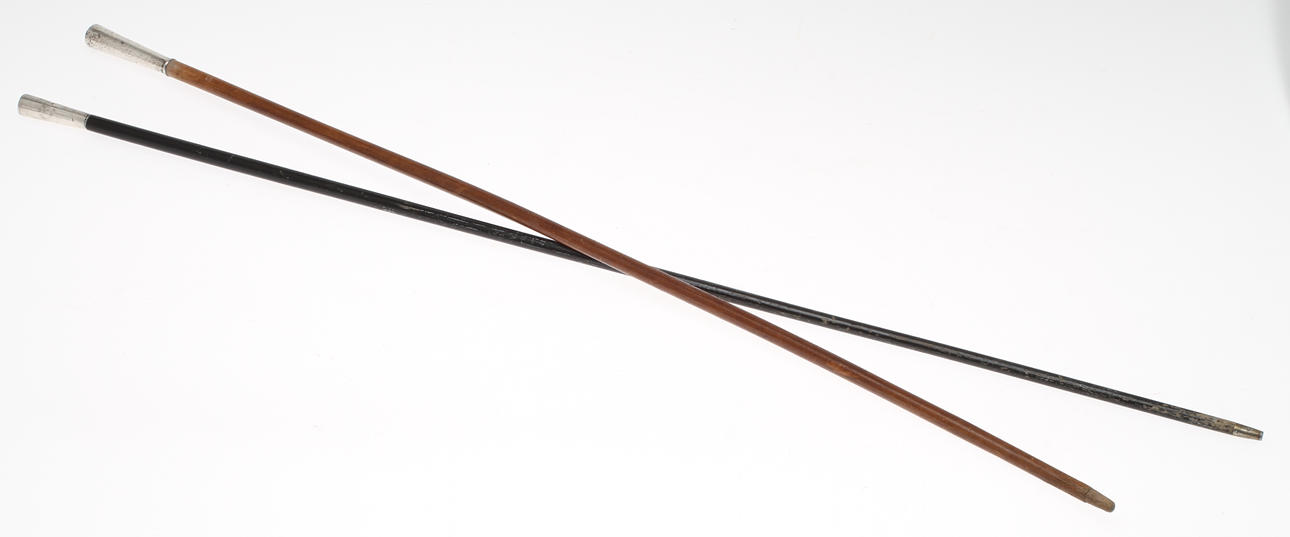 KÄPPAR 2 st med silvergrepp.