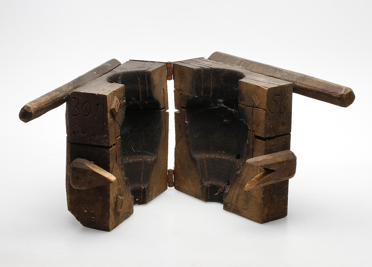 GLASBRUKSFORM med glasinsats, trä.