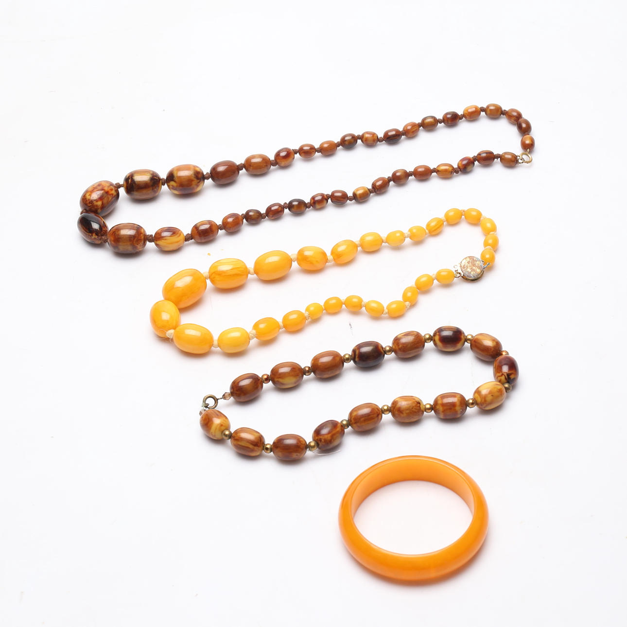 KAULAKORU 3 kpl+RANNEKORU, bakeliitti.