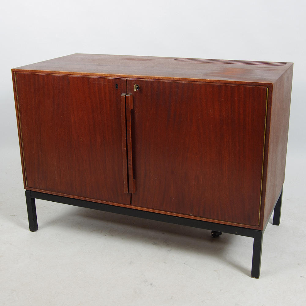 BARSKÅP MED KYL, jakaranda, design Bernadotte & Björn.