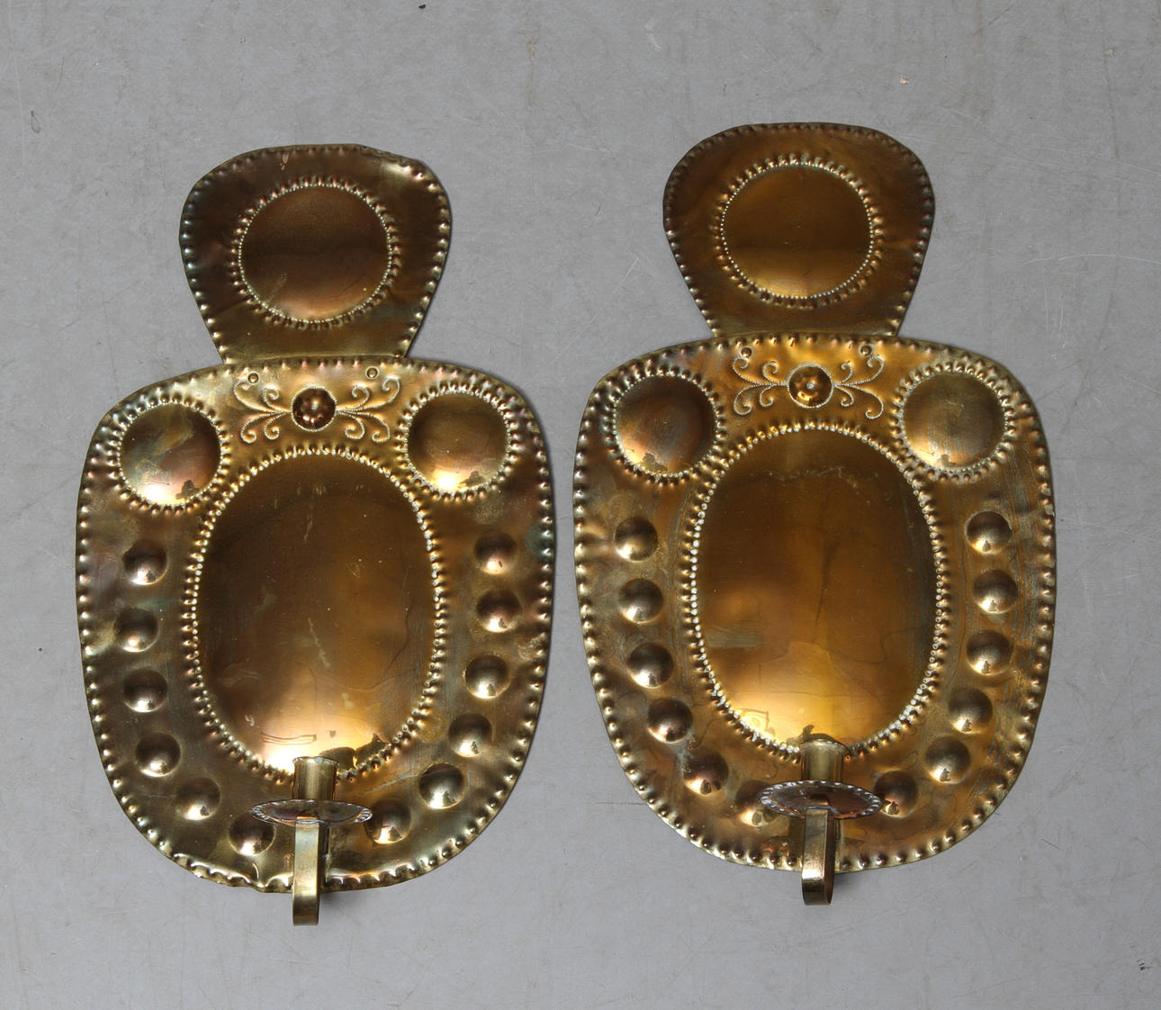 LJUSPLÅTAR, 1 par, mässing, 1900-tal.