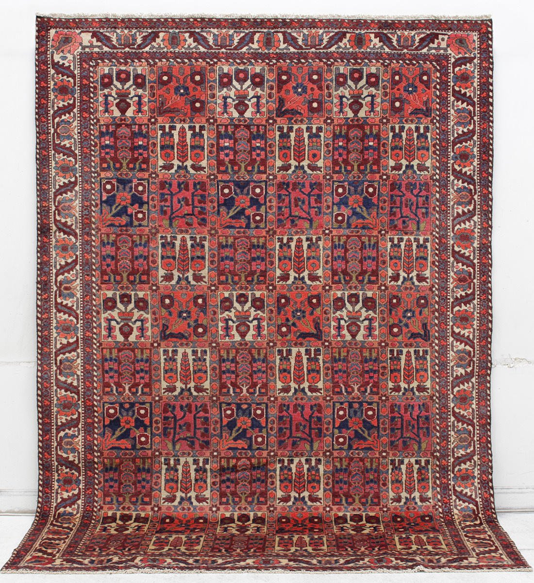 MATTA, Persisk, Baktiari, old, 300 x 210 cm.