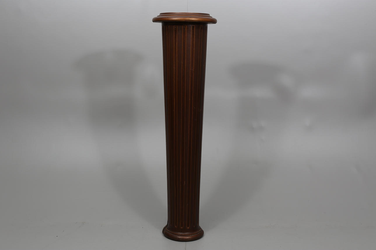 PIEDESTAL, trä, gustaviansk stil, 1800-talets andra hälft.