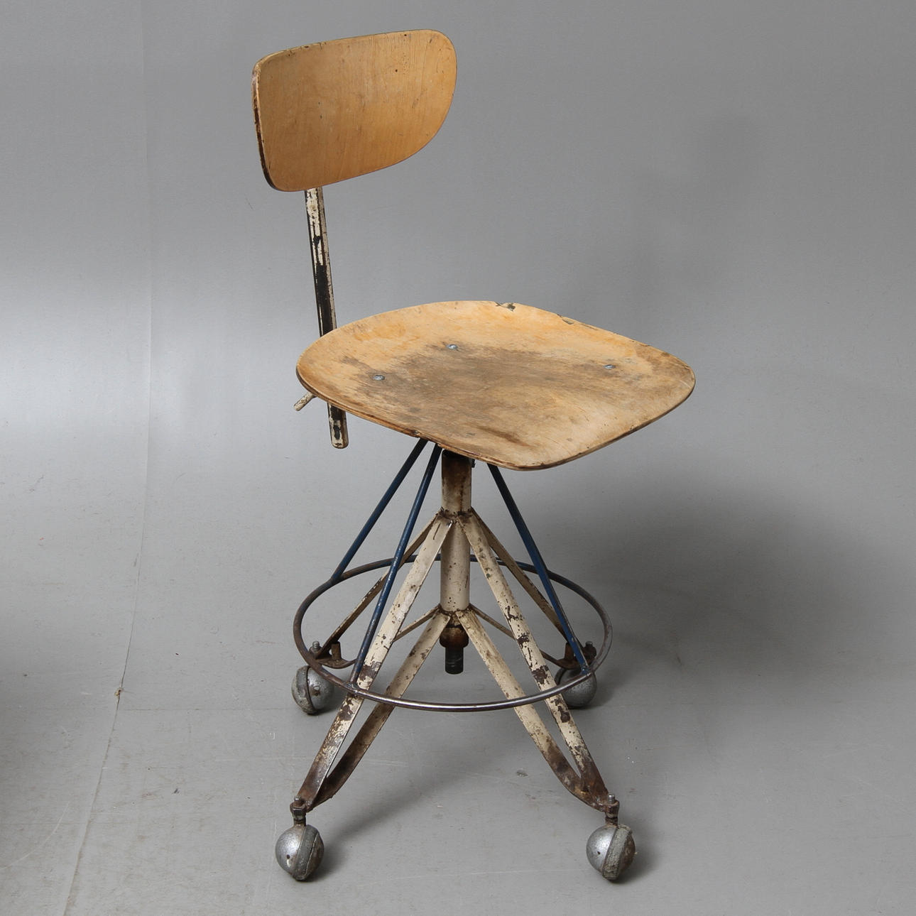 KONTORSSTOL, Hema-stolen, Industristolar AB Stockholm, 1900-talets första hälft.