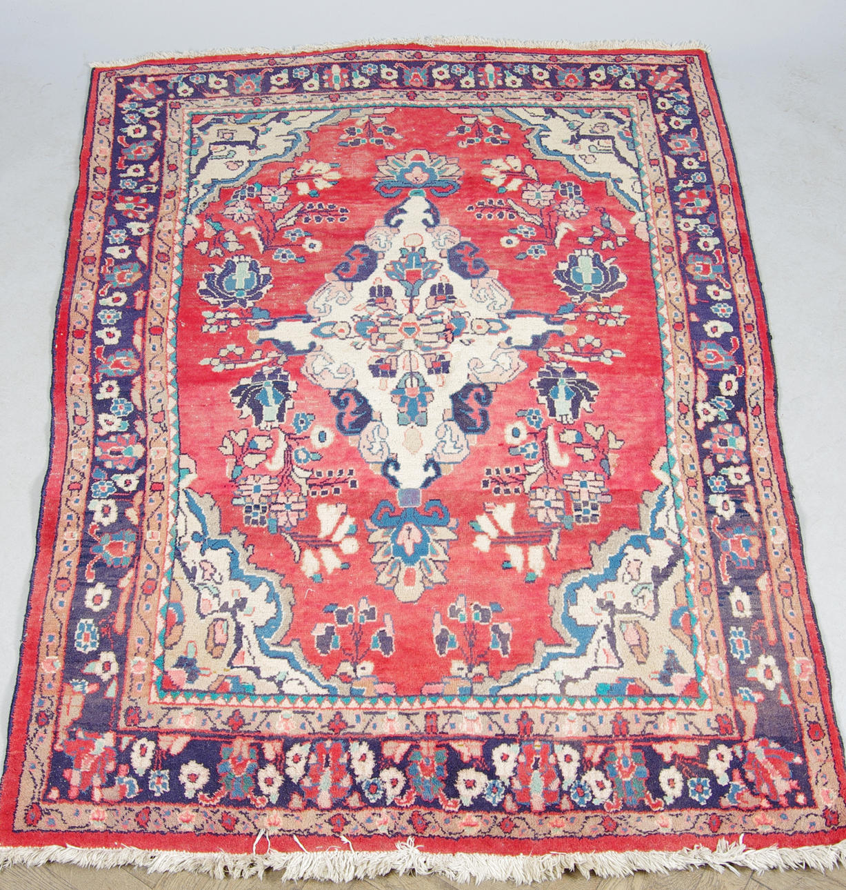 ORIENTMATTA, 212 x 156 cm.