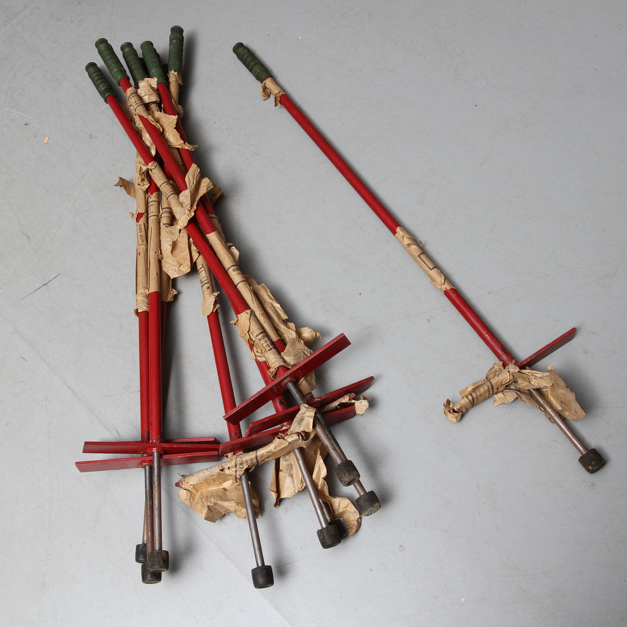 HOPPSTYLTOR, 9 st, 1900-tal.