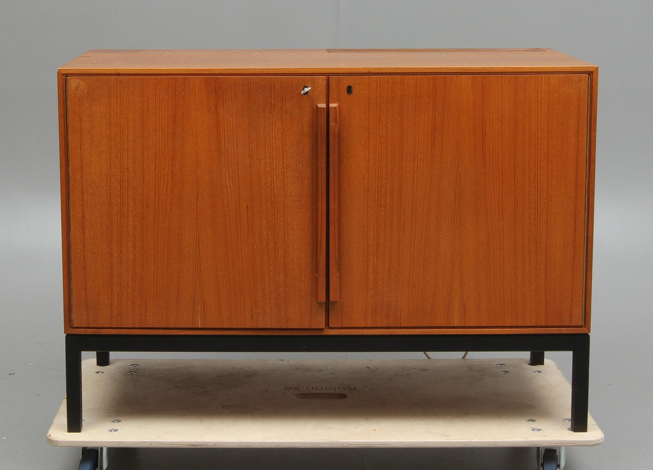 BARSKÅP med kylskåp, Exclusive Design for Scan-Atlas and Silkeborg Möbelfabrik by Bernadotte och Bjorn.