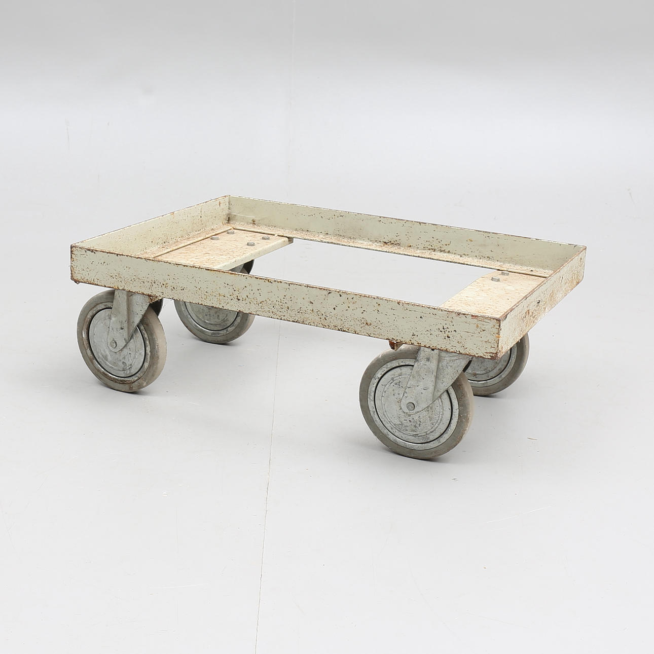 VAGN, underrrede, metall, industriform, omkring 1900-talets mitt.