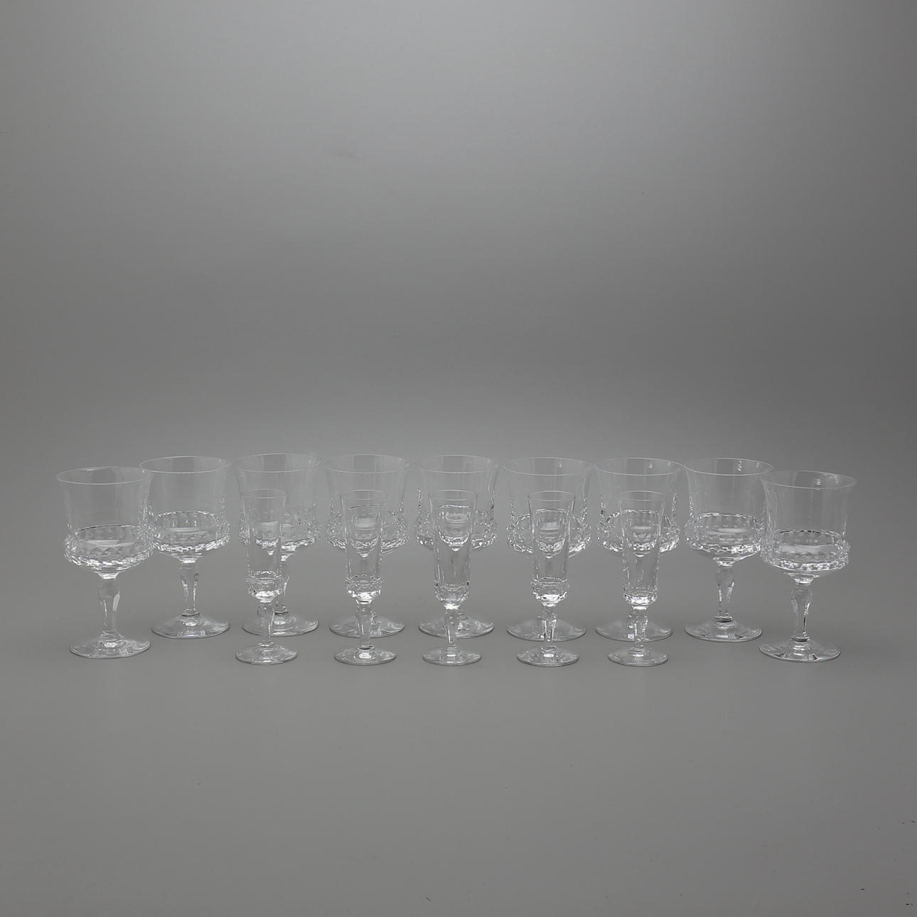 GLAS 11 + 5 st, "Prince", Göran Wärff, Kosta Boda.